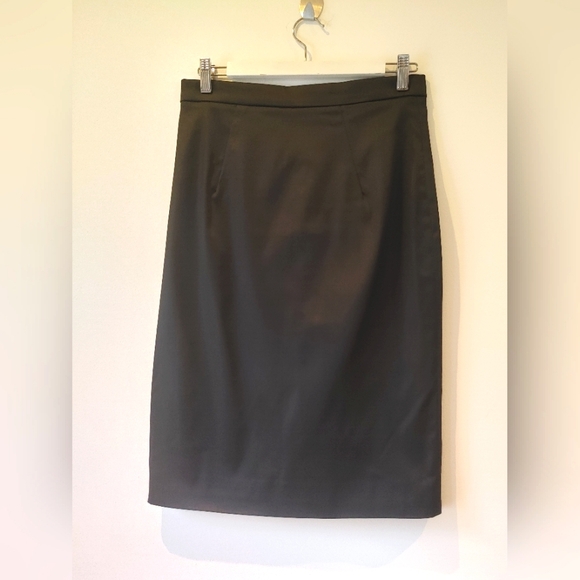 D&G Black Satin Finish Pencil Skirt Size 44 - Picture 3 of 11
